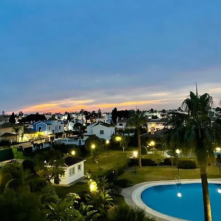 Petunias Lorcrisur Apartment Marbella